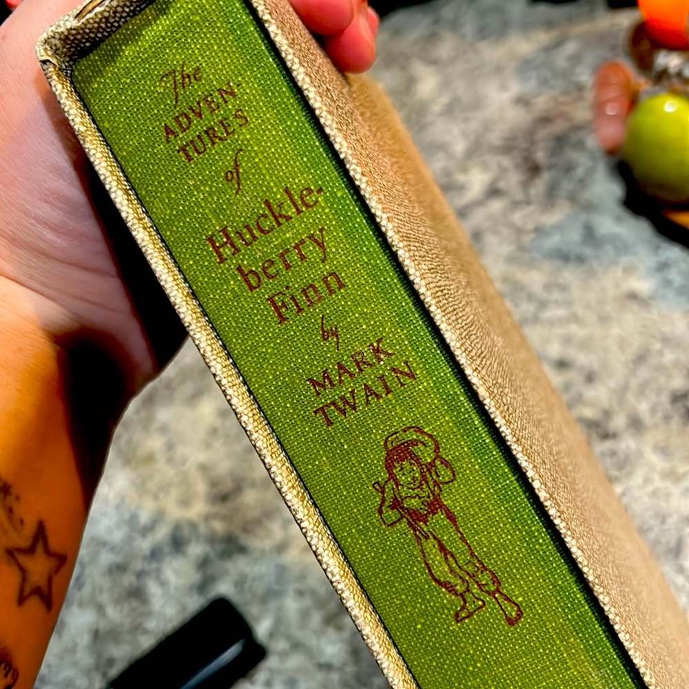 Huckleberry Finn first edition hardback